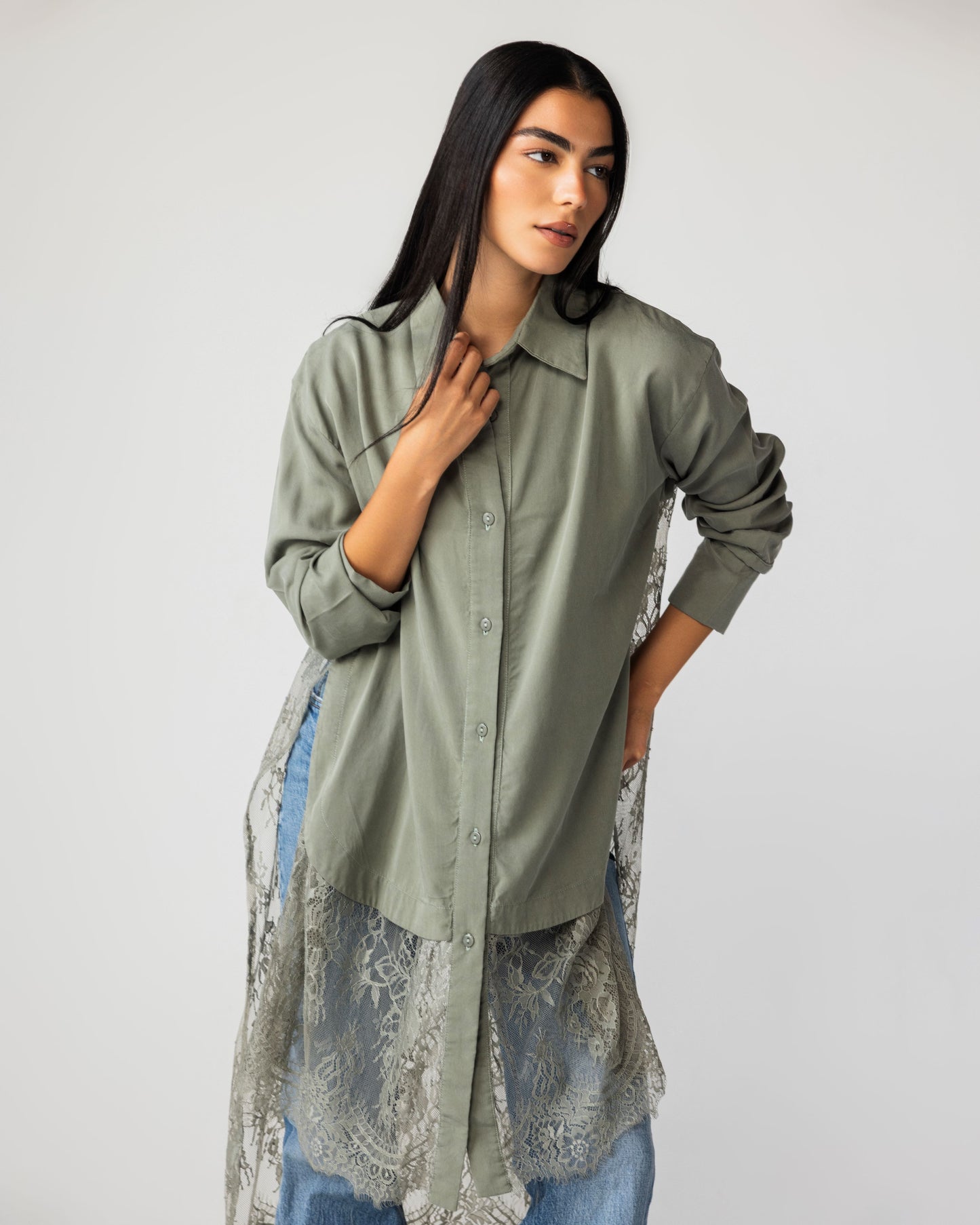 VERA - Long Lace Shirt (Sage Green)