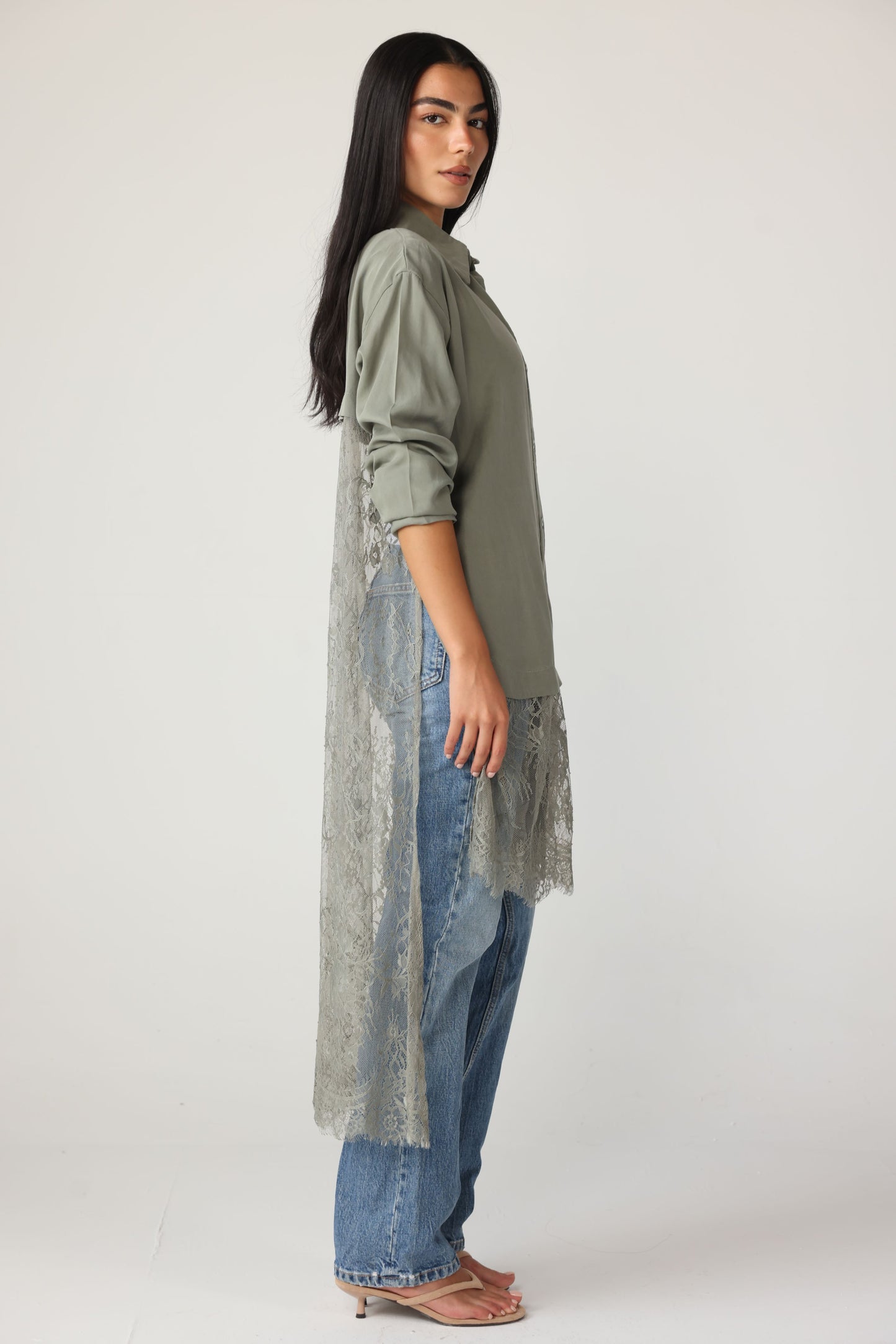 VERA - Long Lace Shirt (Sage Green)