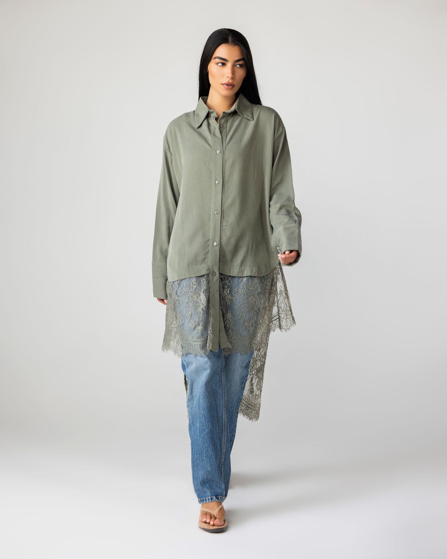 VERA - Long Lace Shirt (Sage Green)