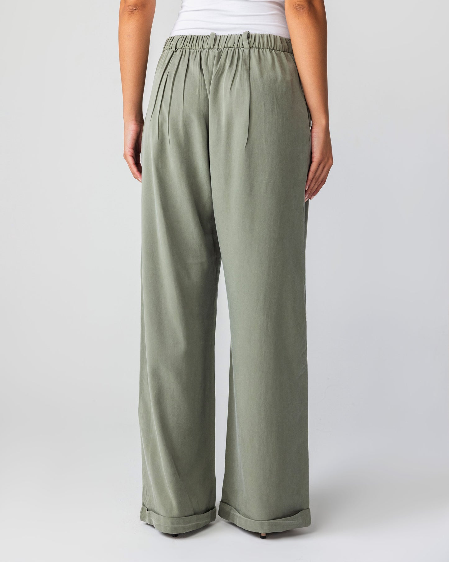 LAVINA - Pants (Sage Green)