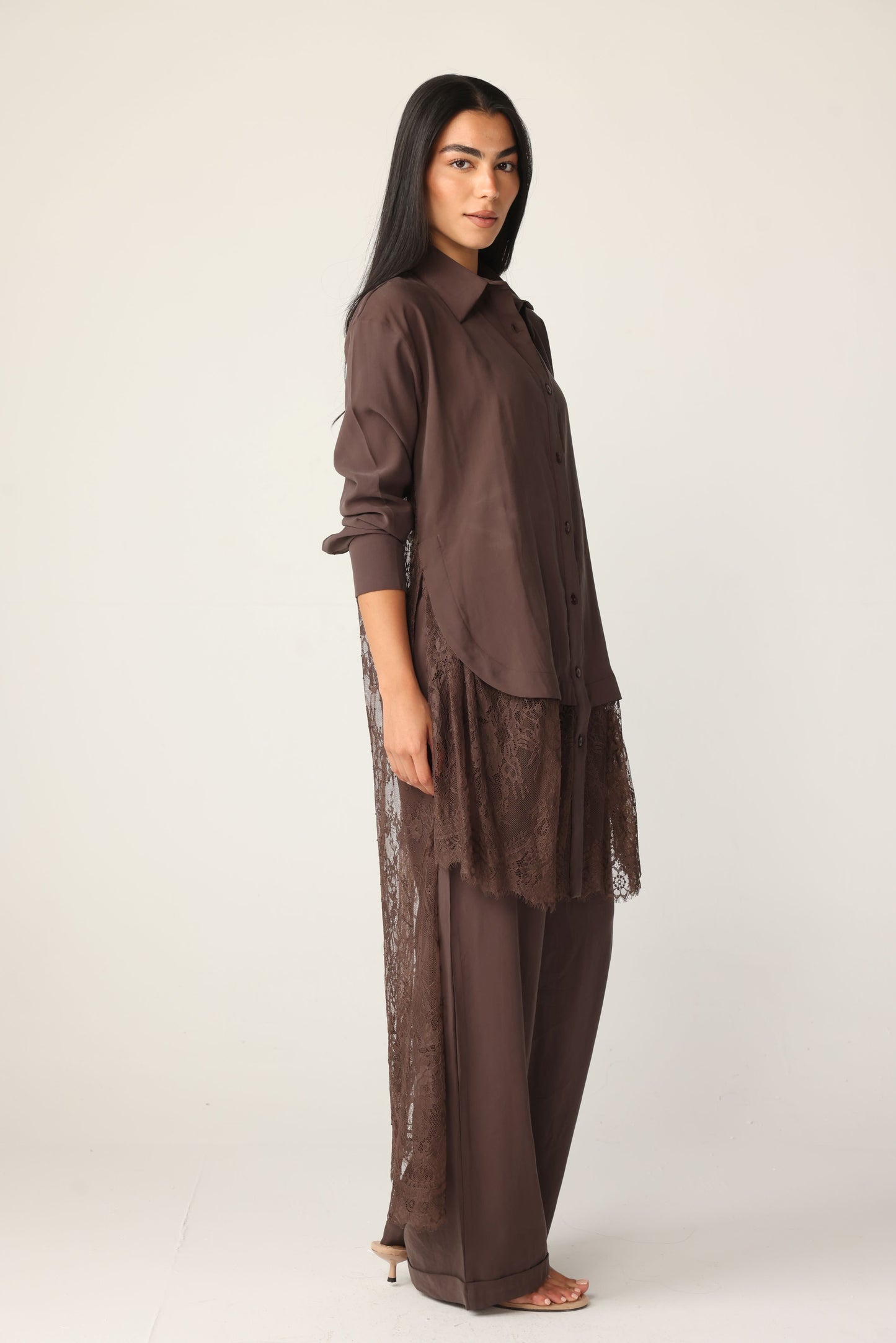 VERA - Long Lace Shirt (Brown)