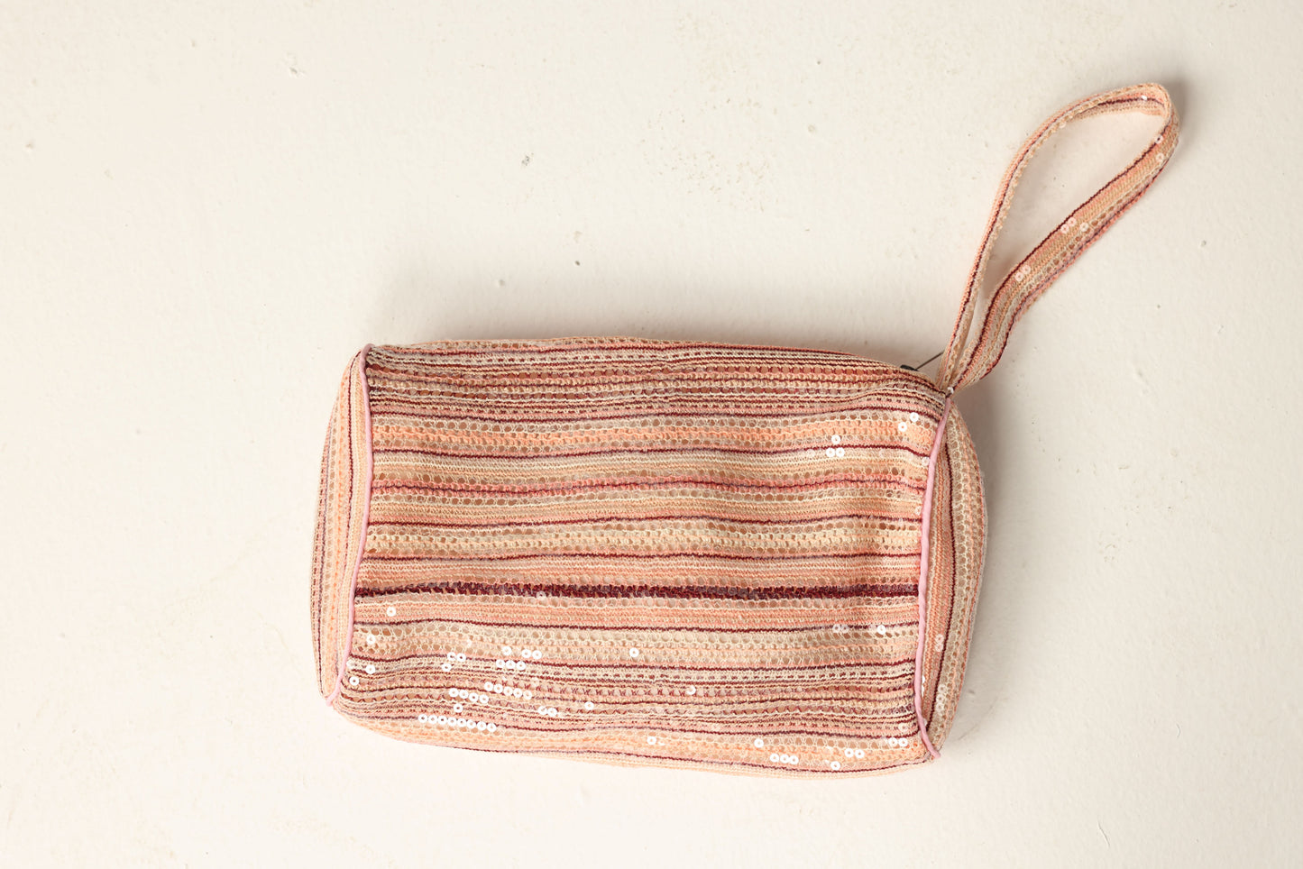 JOYA - Crochet sequin pouch