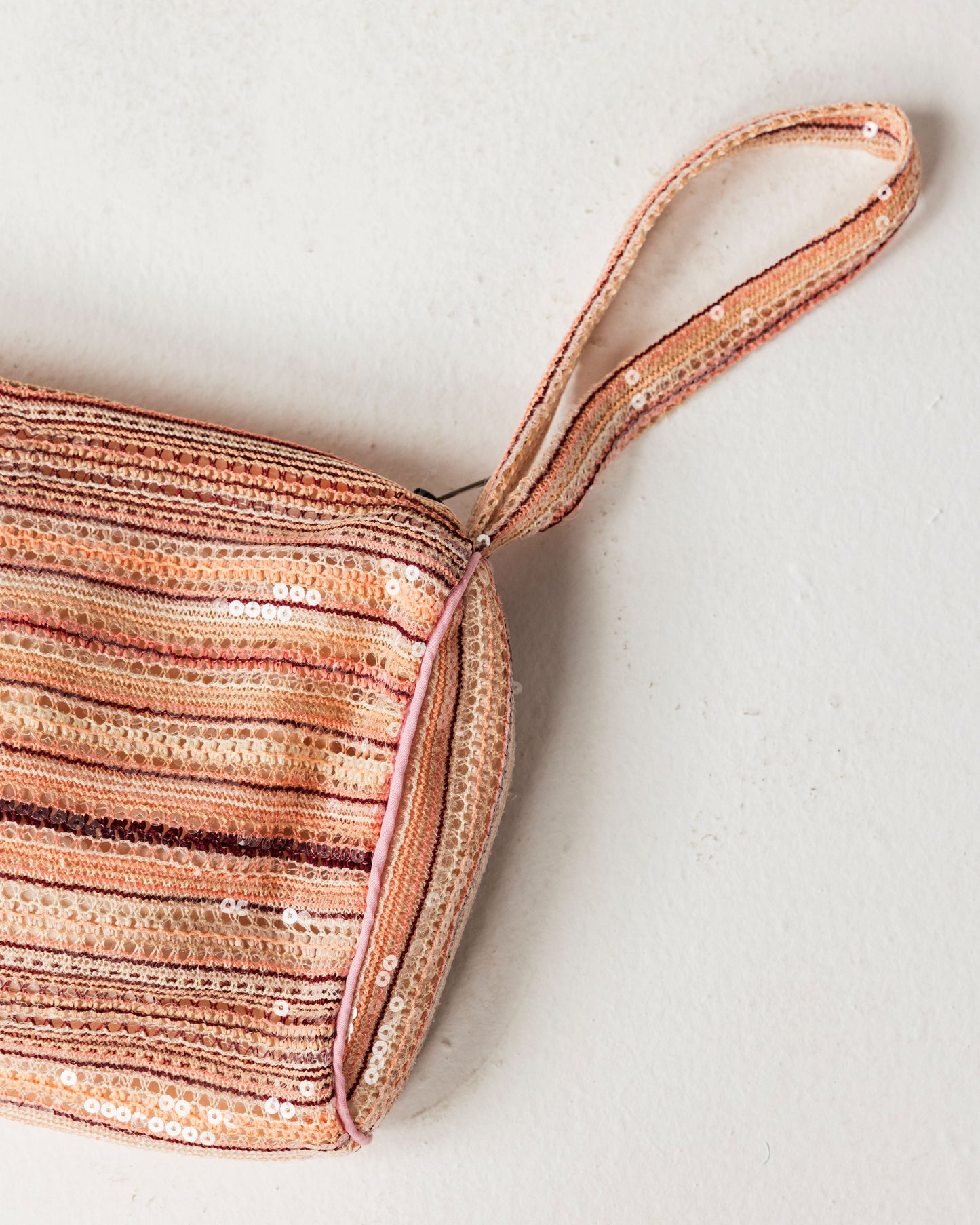 JOYA - Crochet sequin pouch