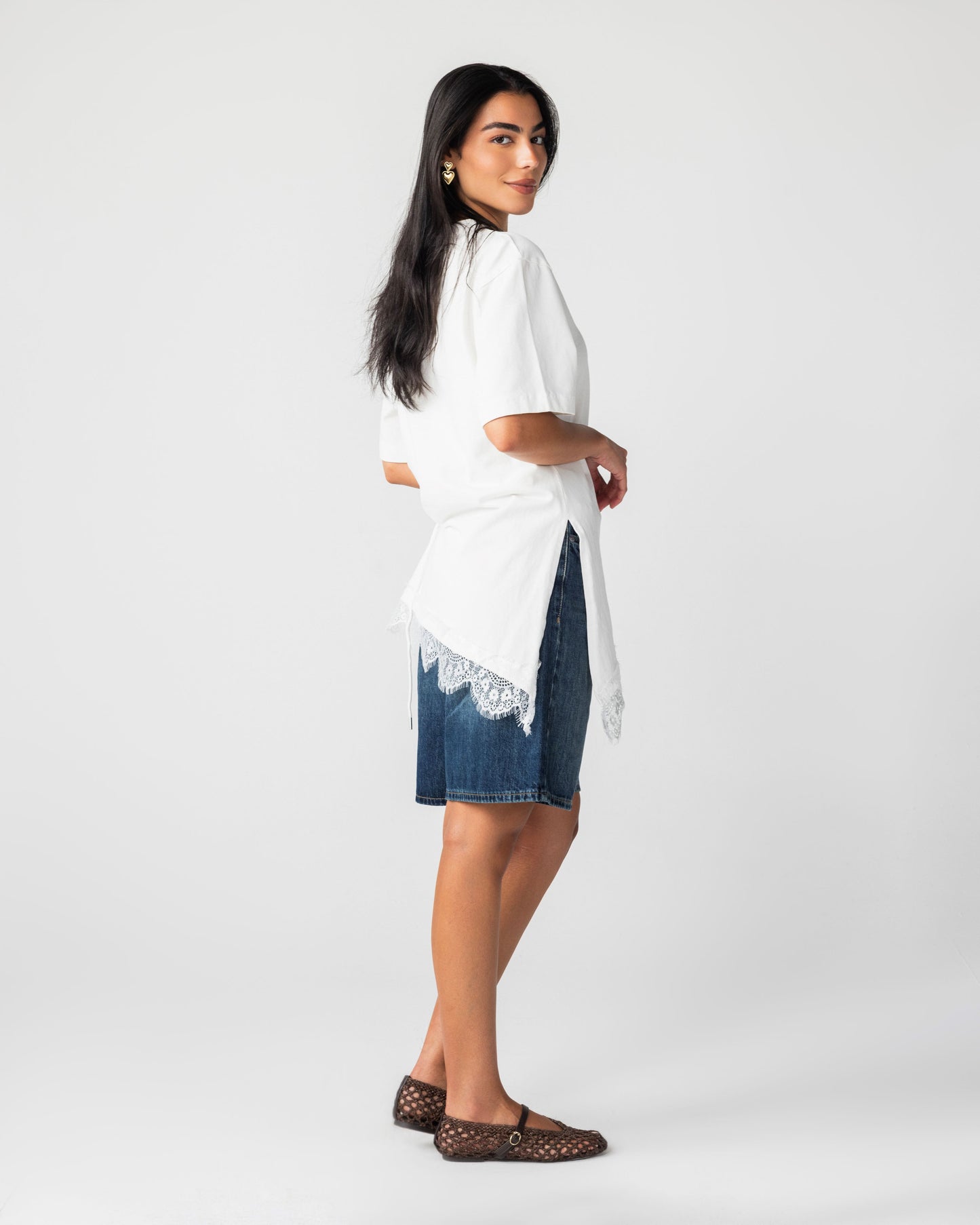 ALMA - White Asymmetric T-shirt