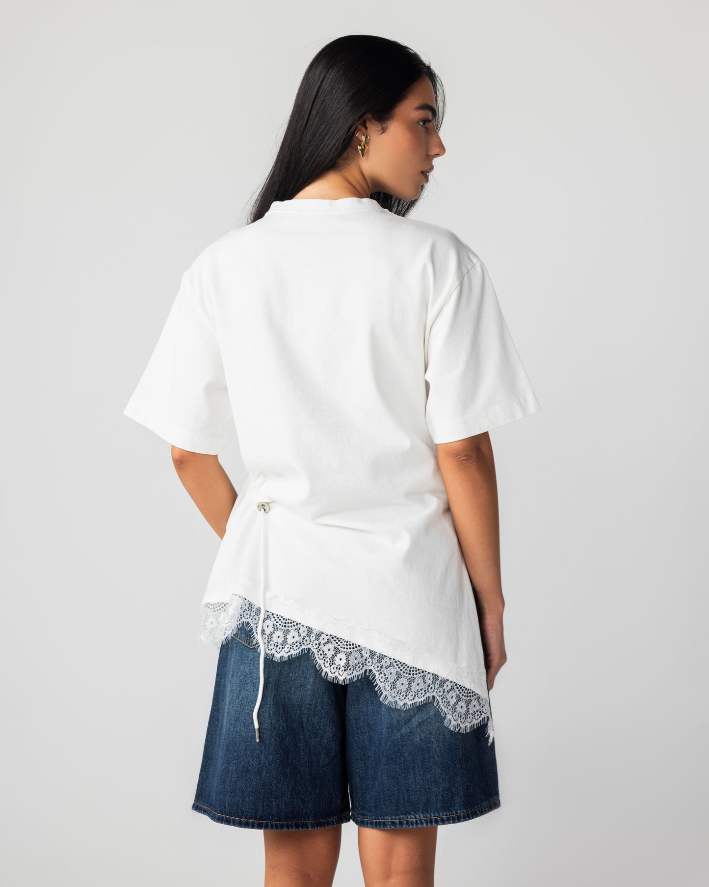 ALMA - White Asymmetric T-shirt